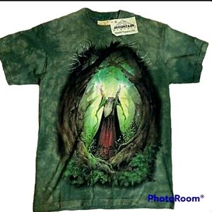 Vintage and Rare,The Mountain Wizard T shirt (NWT).